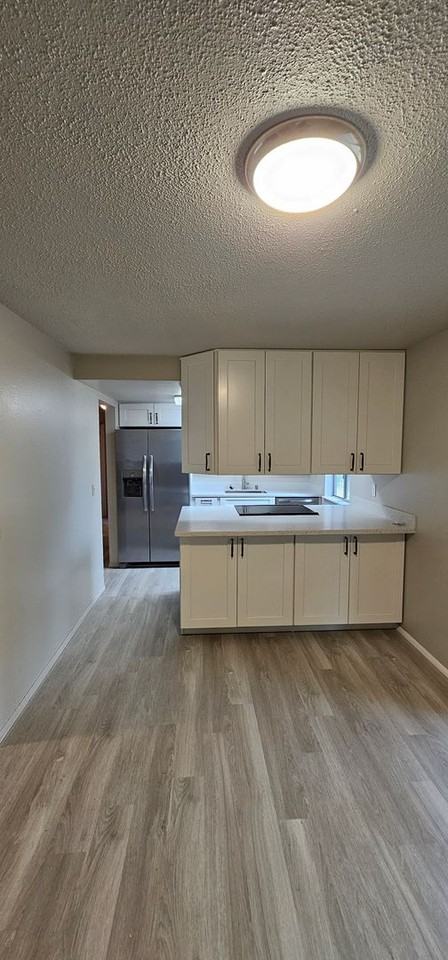 2264 Jefferson Ave Se - Photo 4 of 12
