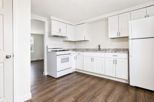 featured image of 811 Greenwood Ct