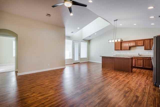 2701 Tobacco Rd #B - Photo 2 of 17