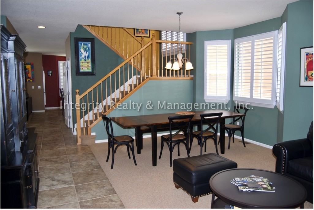 10328 Longwood Way - Photo 3 of 34