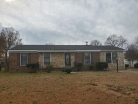 408 Desmond Dr - Photo 1 of 1