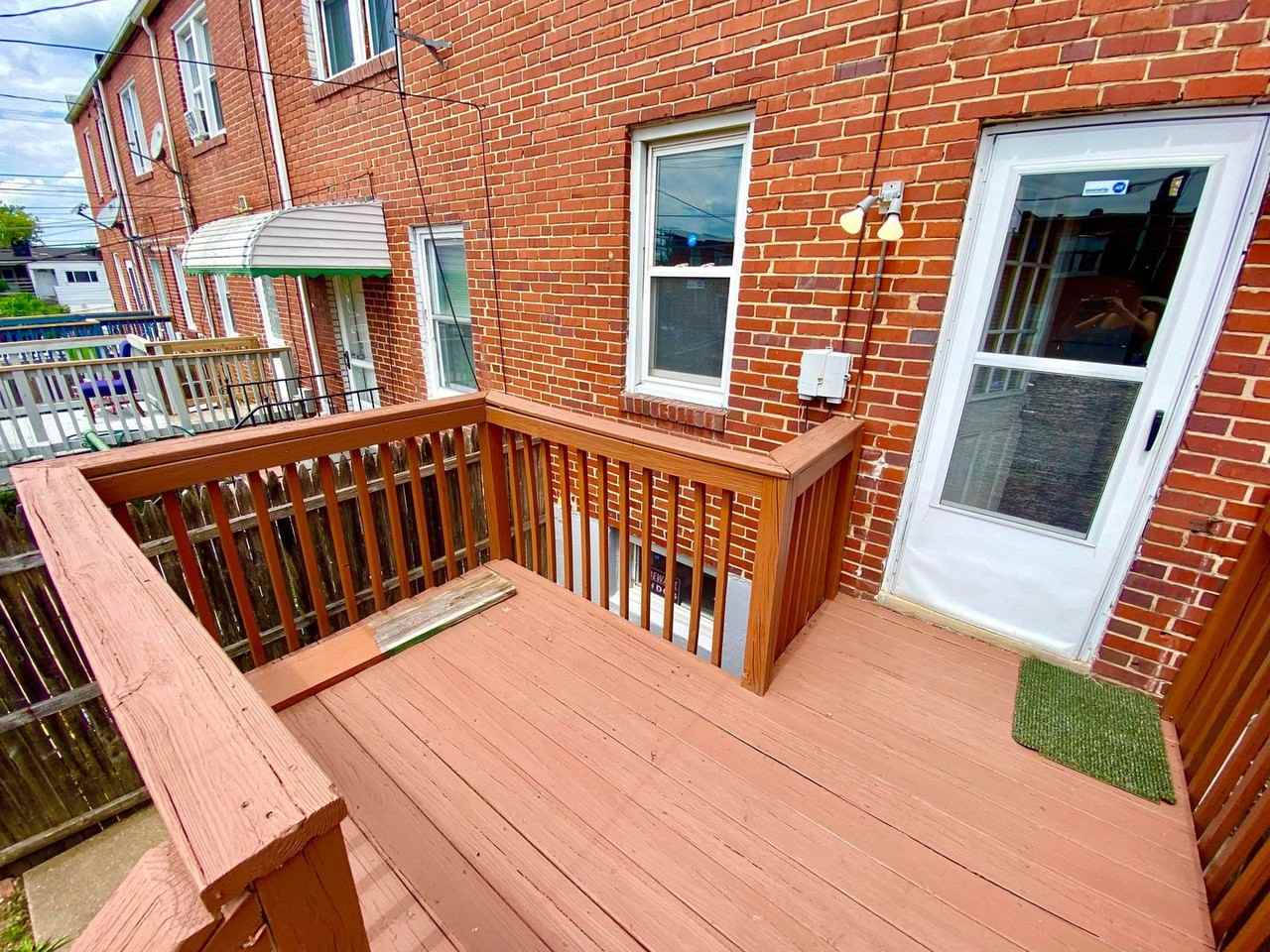 1916 Harman Ave - Photo 4 of 19