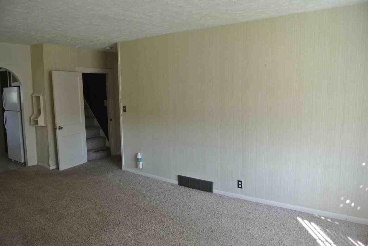 812 Park St - Photo 4 of 14