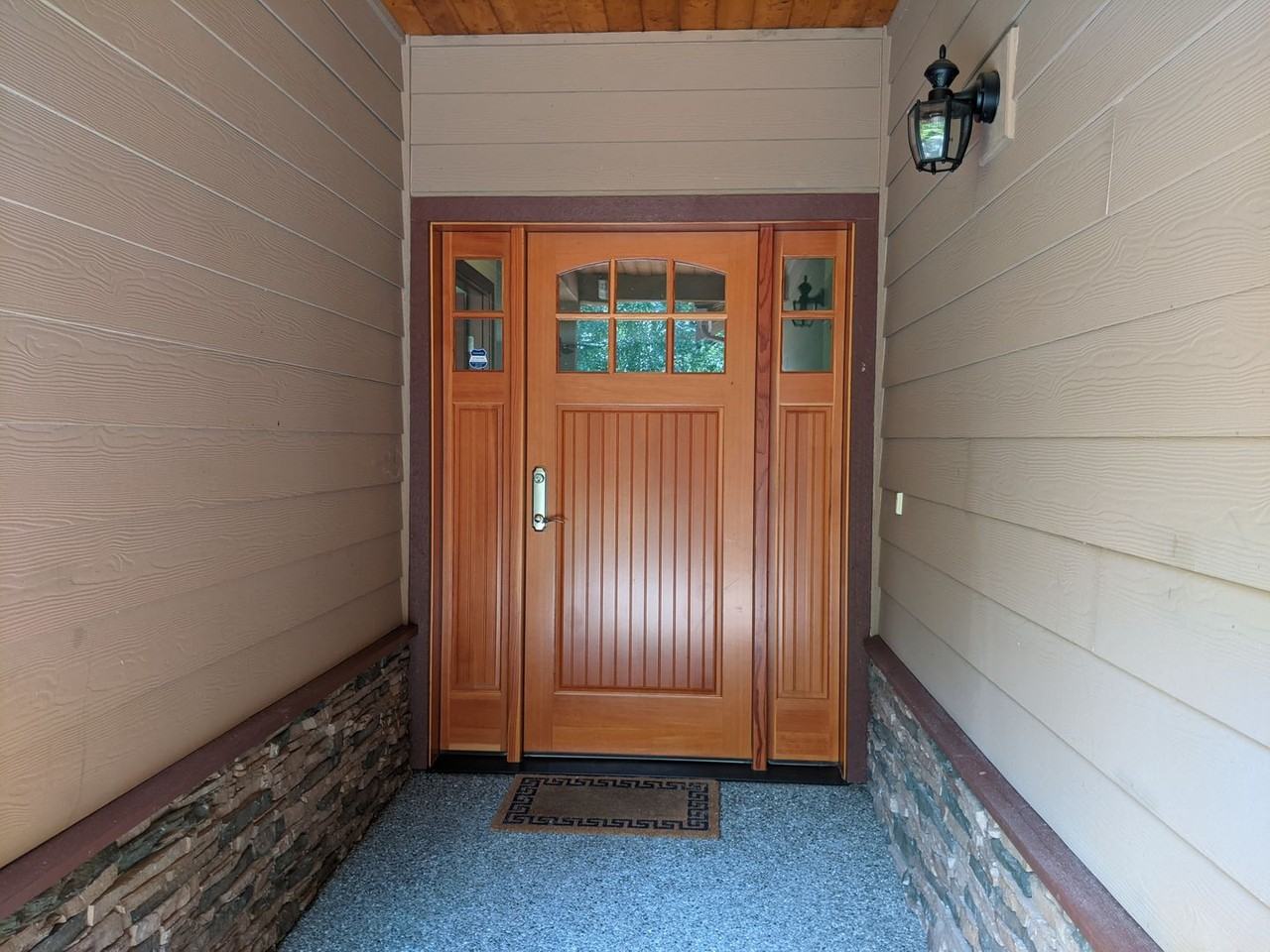 3322 Bristol Way - Photo 3 of 22