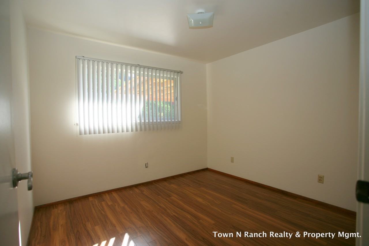831 David Dr - Photo 7 of 13
