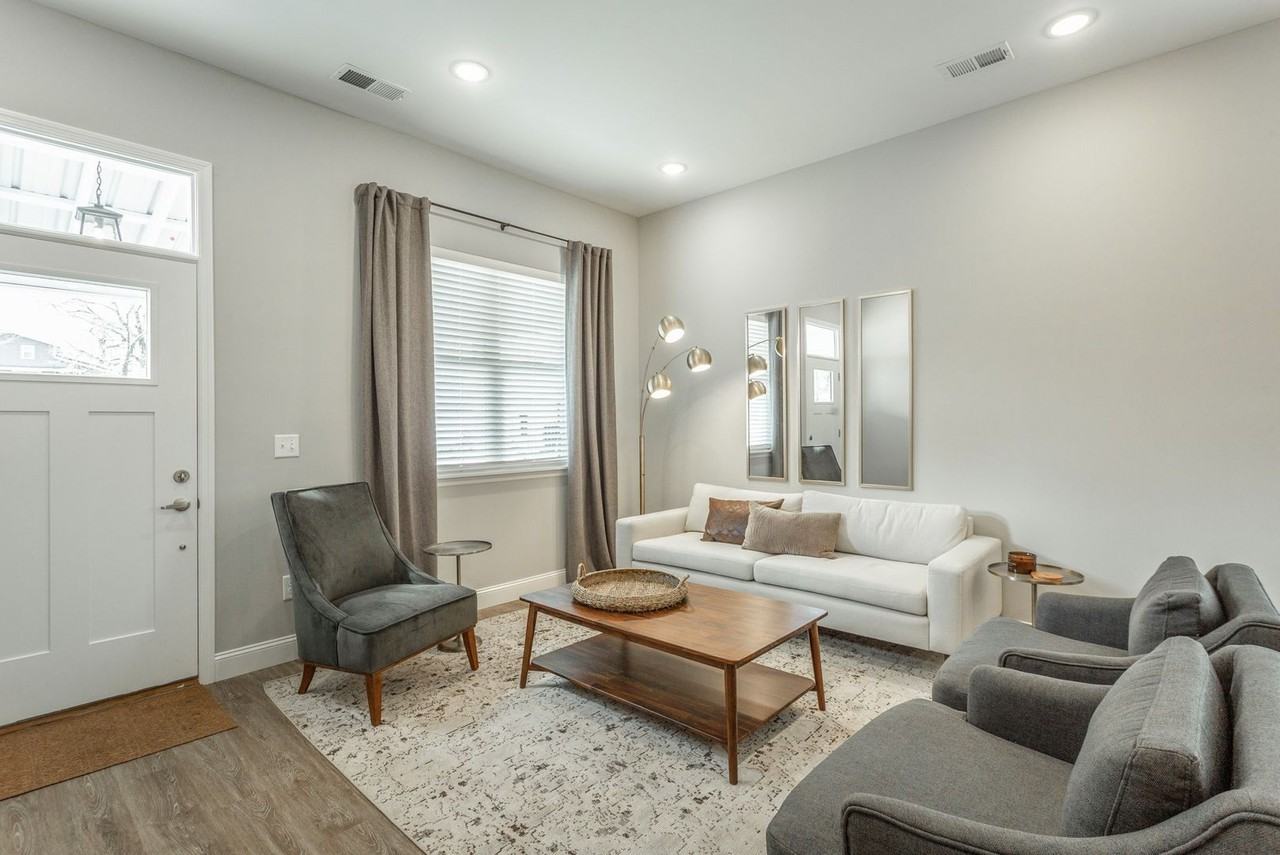 594 Strong Ave - Photo 6 of 50