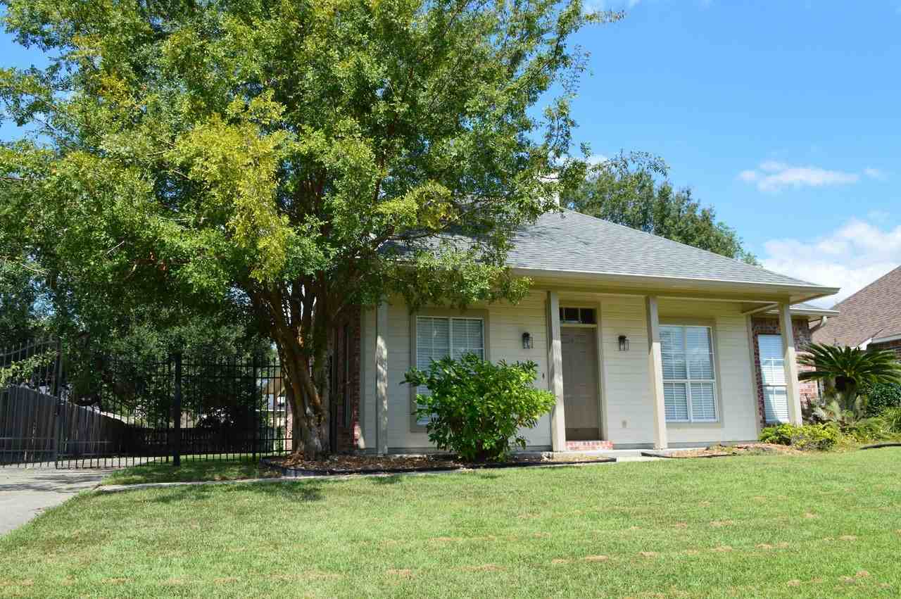 18574 Lake Iris Ave - Photo 5 of 14