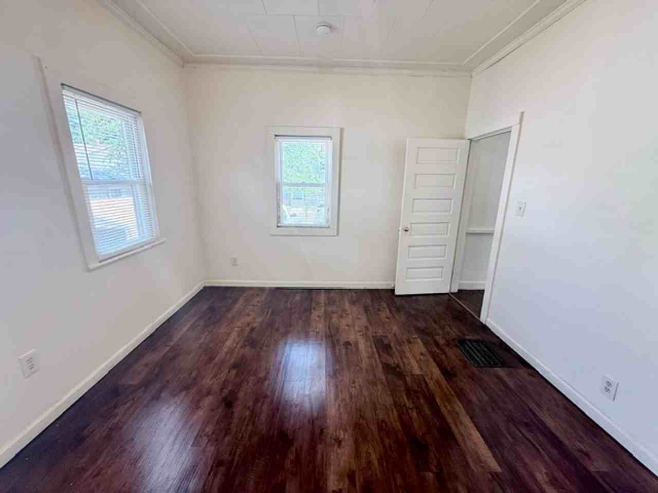 46 York St - Photo 7 of 20