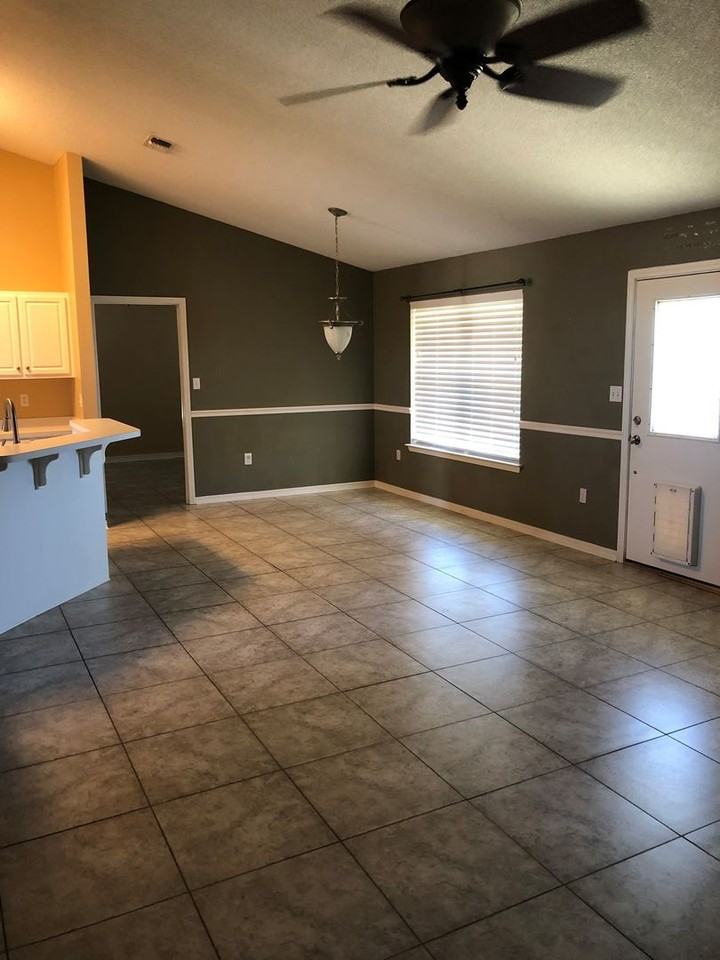 2290 Heritage Cir - Photo 6 of 14