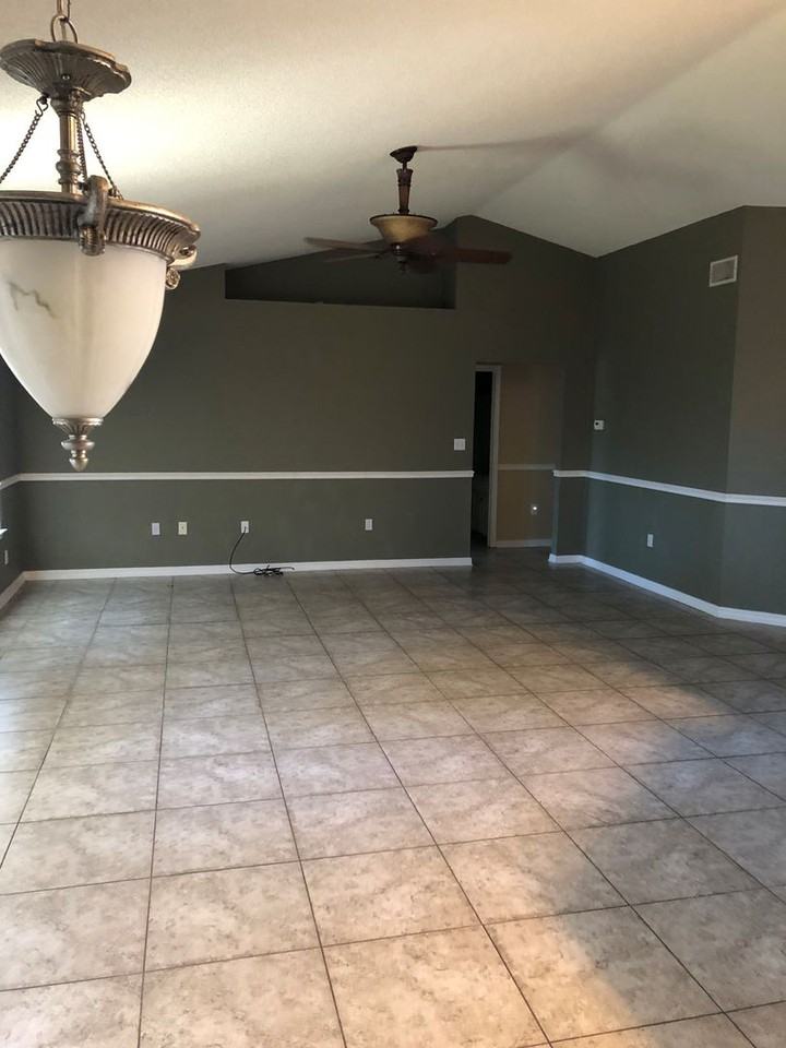 2290 Heritage Cir - Photo 3 of 14