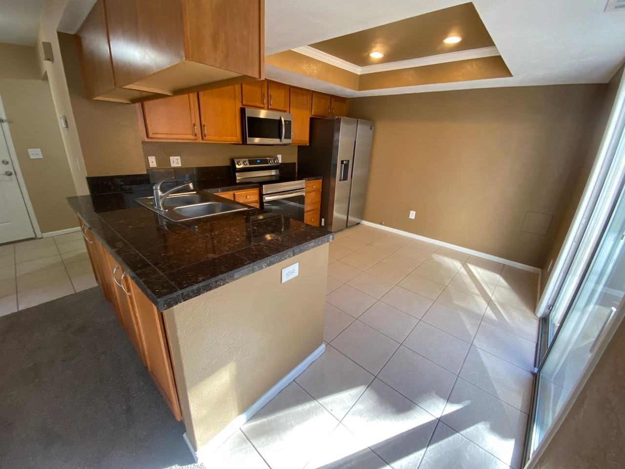 13392 E Asbury Dr - Photo 7 of 22