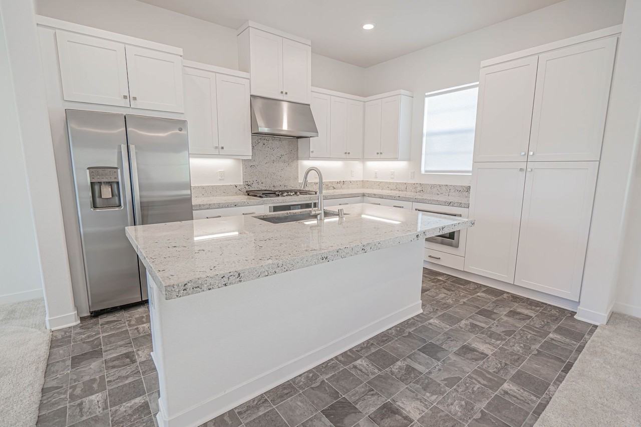 27062 Painted Sky Way - Photo 5 of 39