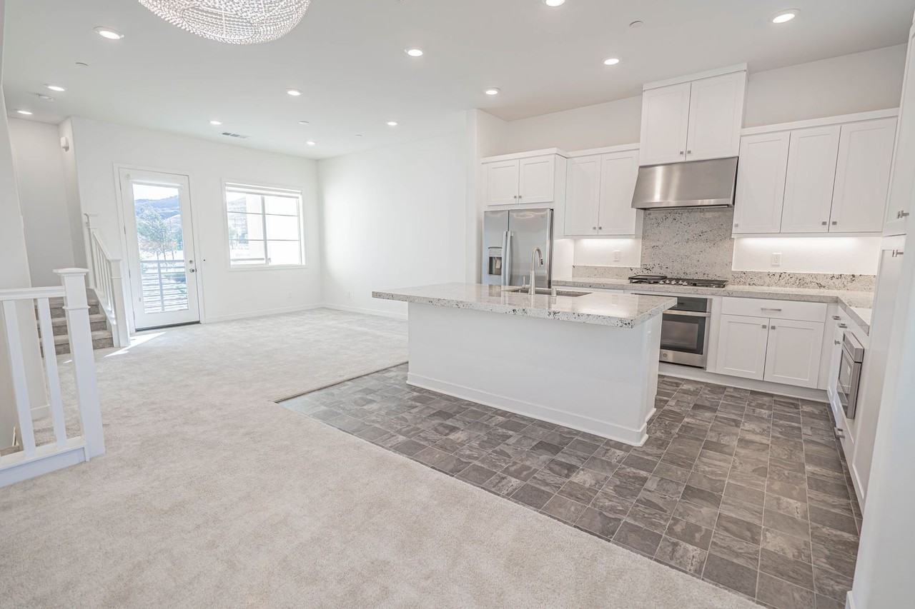 27062 Painted Sky Way - Photo 6 of 39