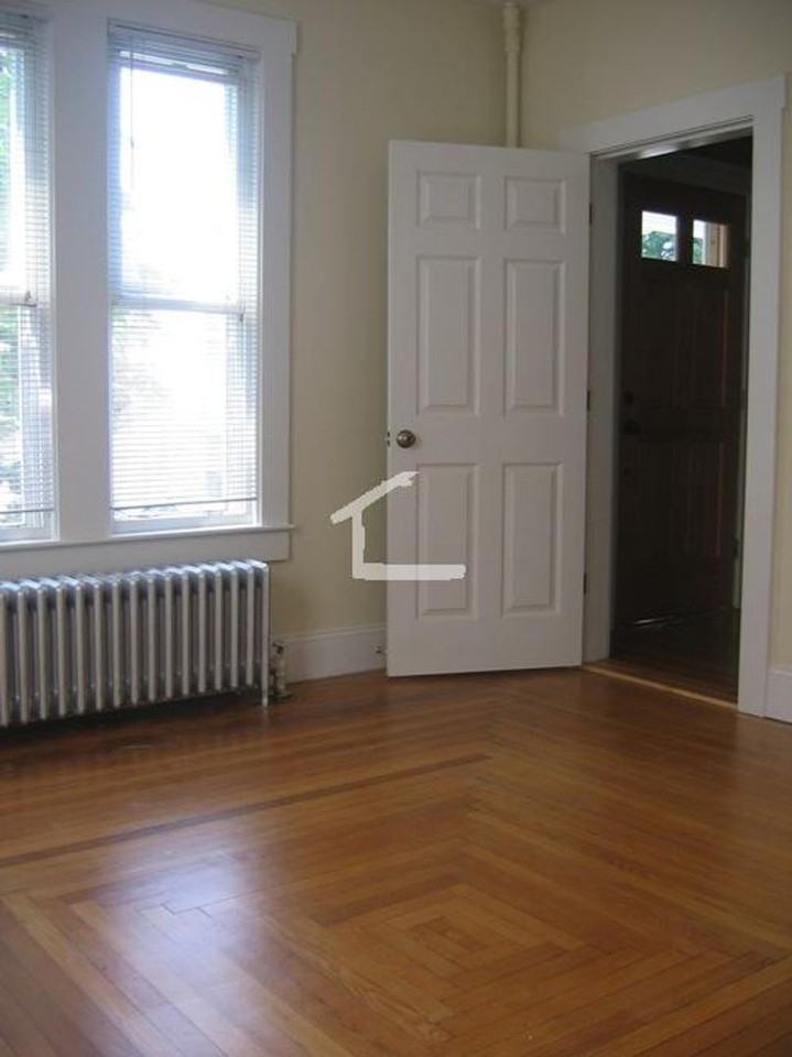 20 Eastburn St - Photo 6 of 7