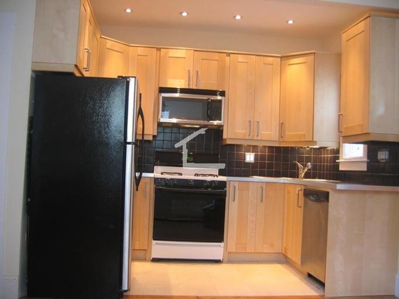20 Eastburn St - Photo 7 of 7