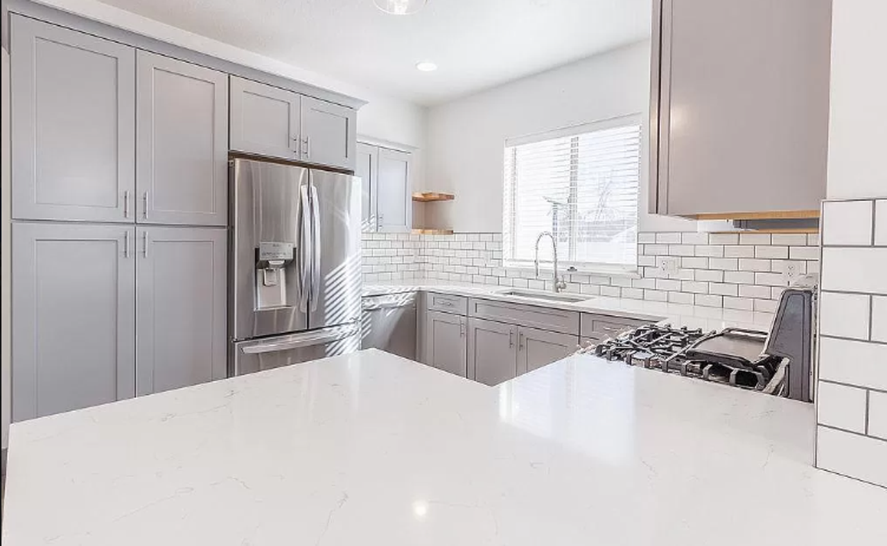 646 S Tylee Way - Photo 4 of 28