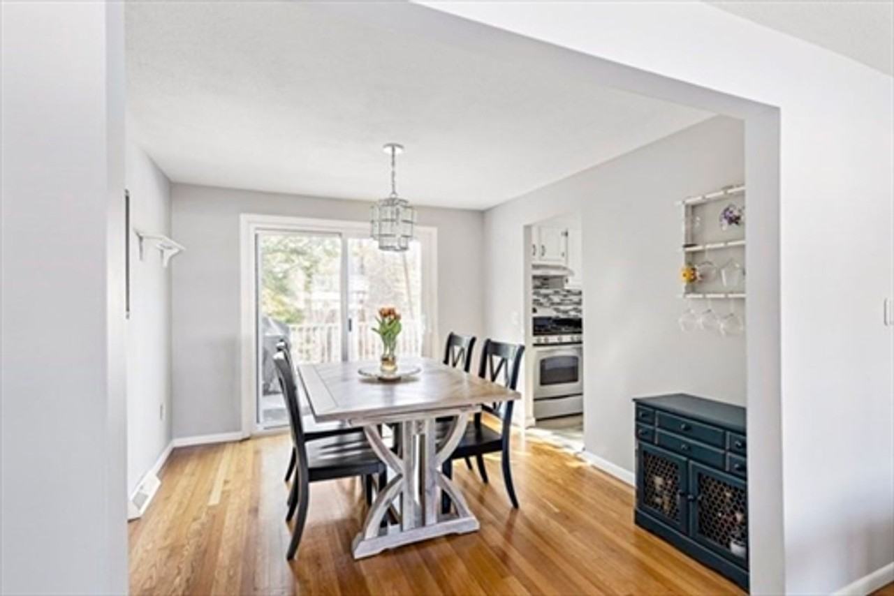 33 Westgate Rd - Photo 4 of 19