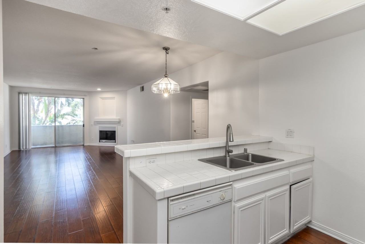 16940 Chatsworth St #106 - Photo 4 of 16