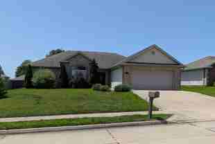 3403 Birdsong Ln - Photo 1 of 1