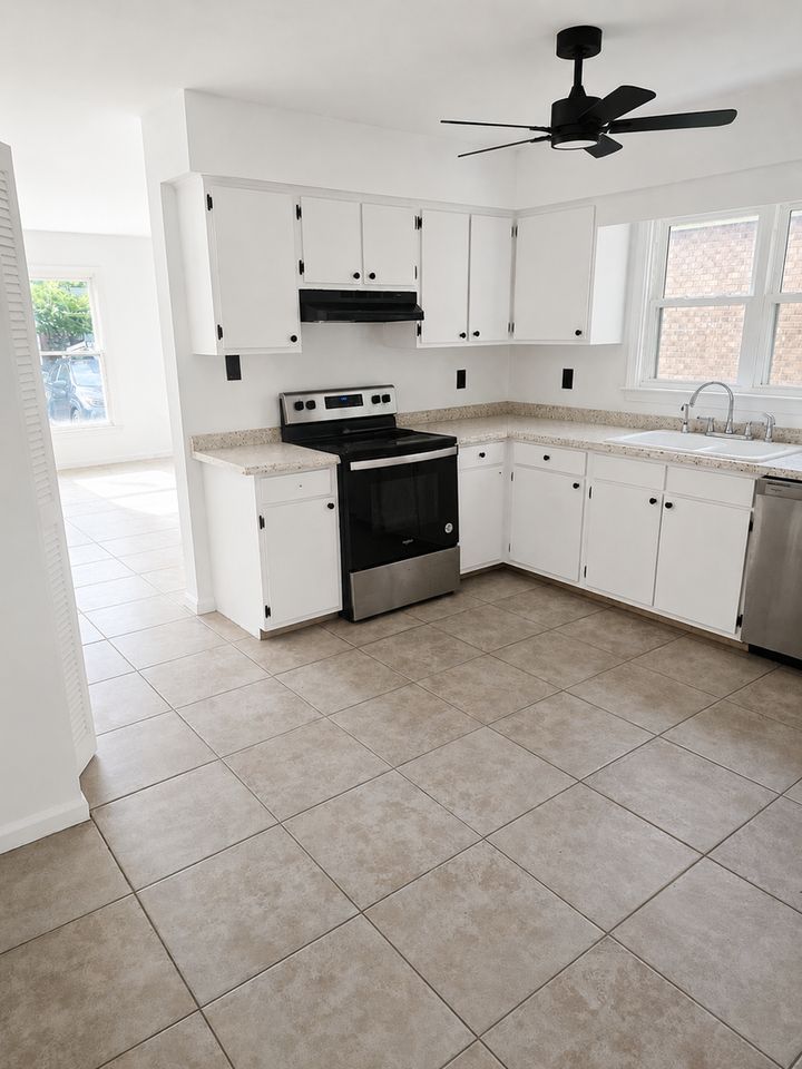 142 Braly Dr - Photo 3 of 9