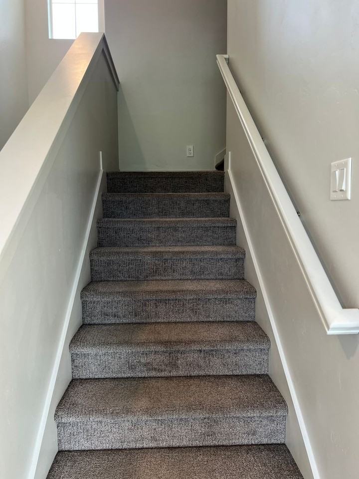 2425 W 880 S - Photo 4 of 39
