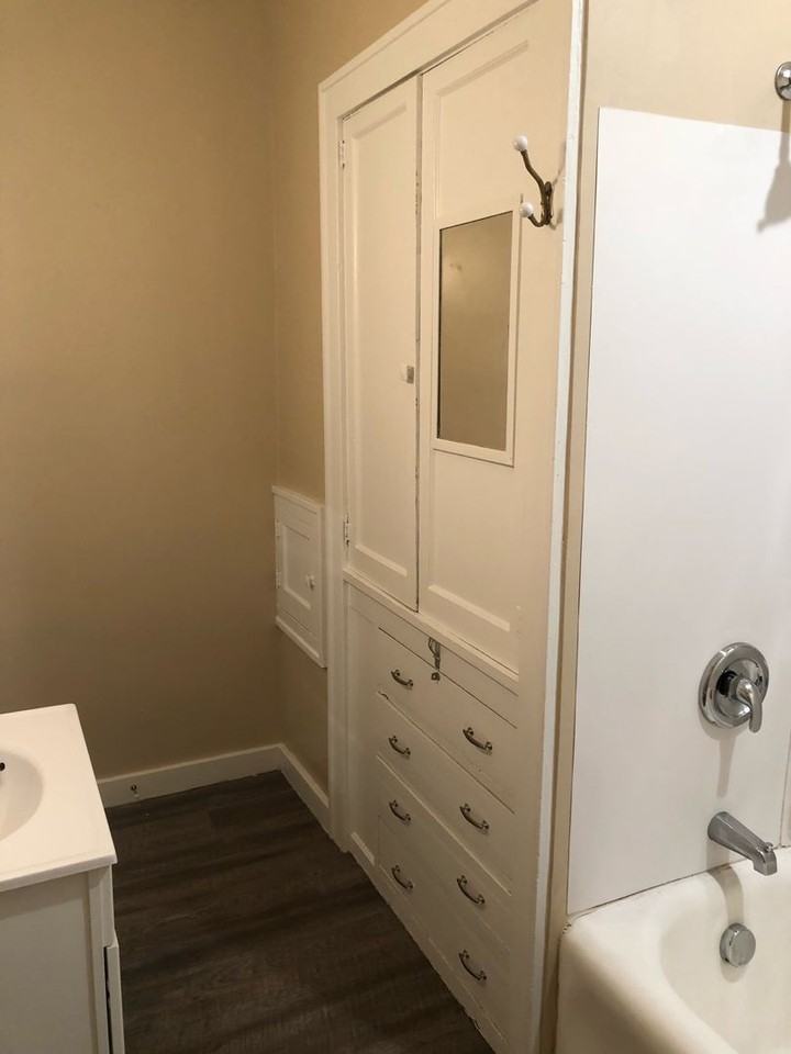439 4th Ave Sw - Photo 3 of 26