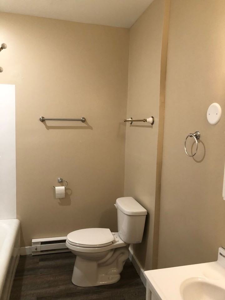 439 4th Ave Sw - Photo 4 of 26