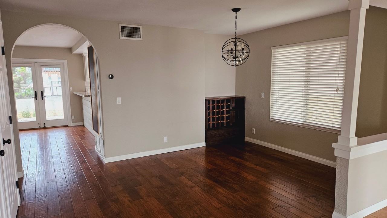 11522 Cesped Dr - Photo 4 of 44