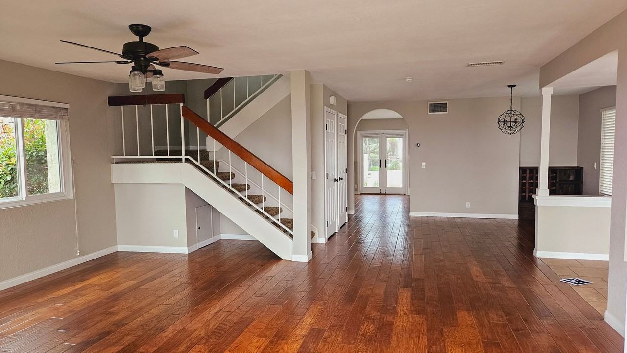 11522 Cesped Dr - Photo 5 of 44