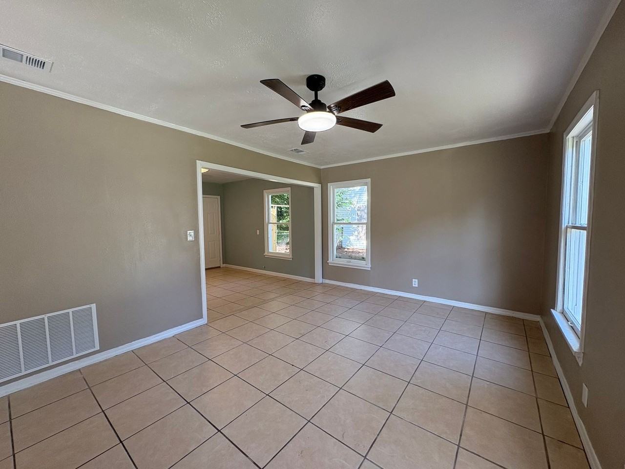 422 W 76th St - Photo 2 of 13