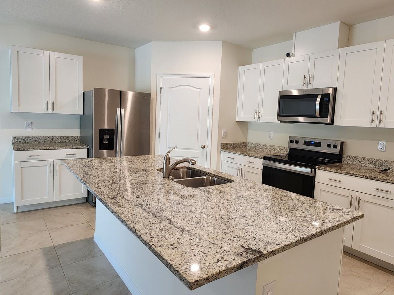 59 Melogold Dr - Photo 3 of 18