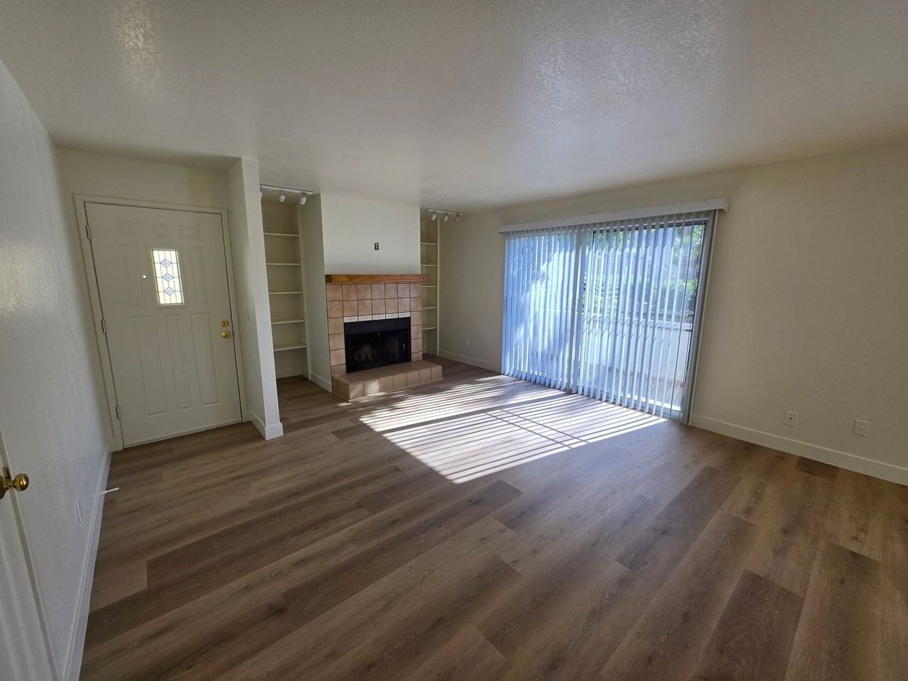 1800 1800 Club House C25 - Photo 7 of 17