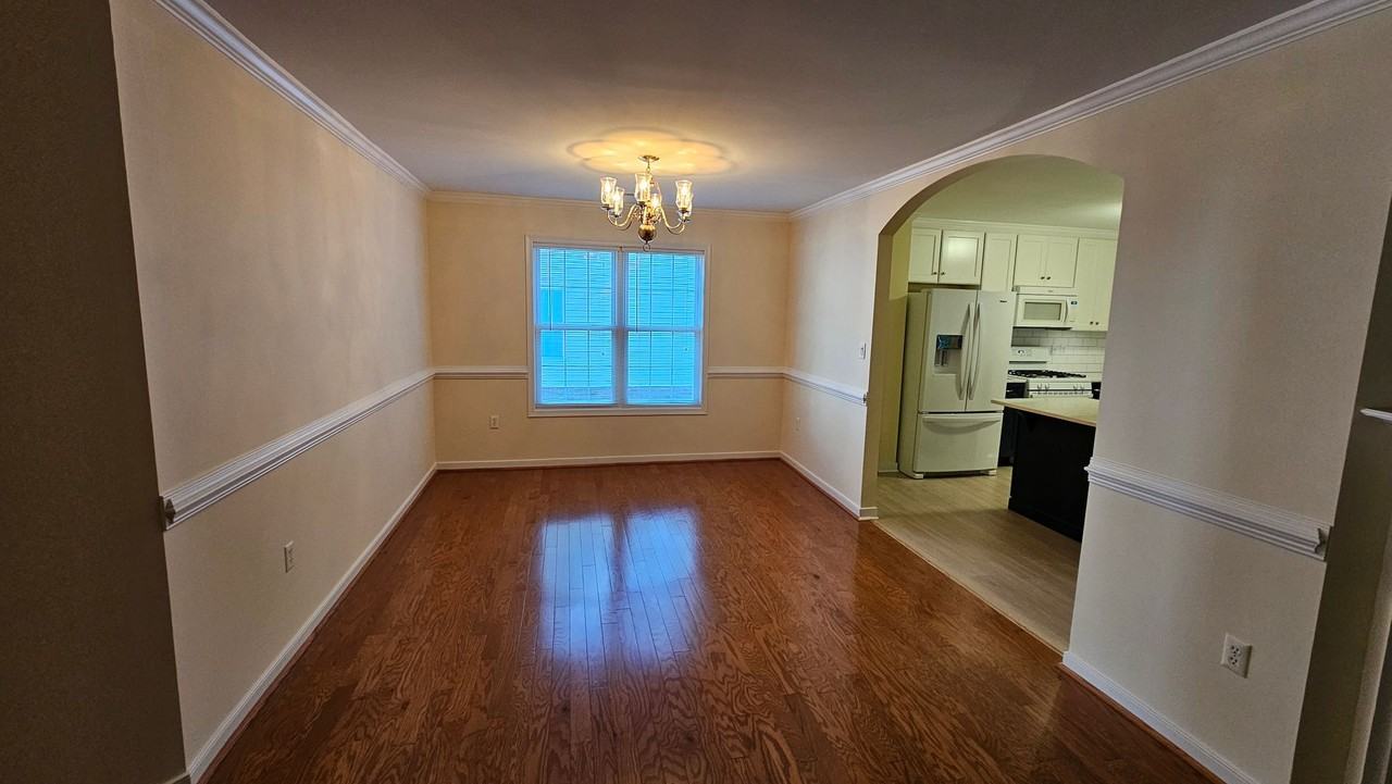 8849 Emerald Dunes Cir - Photo 3 of 12