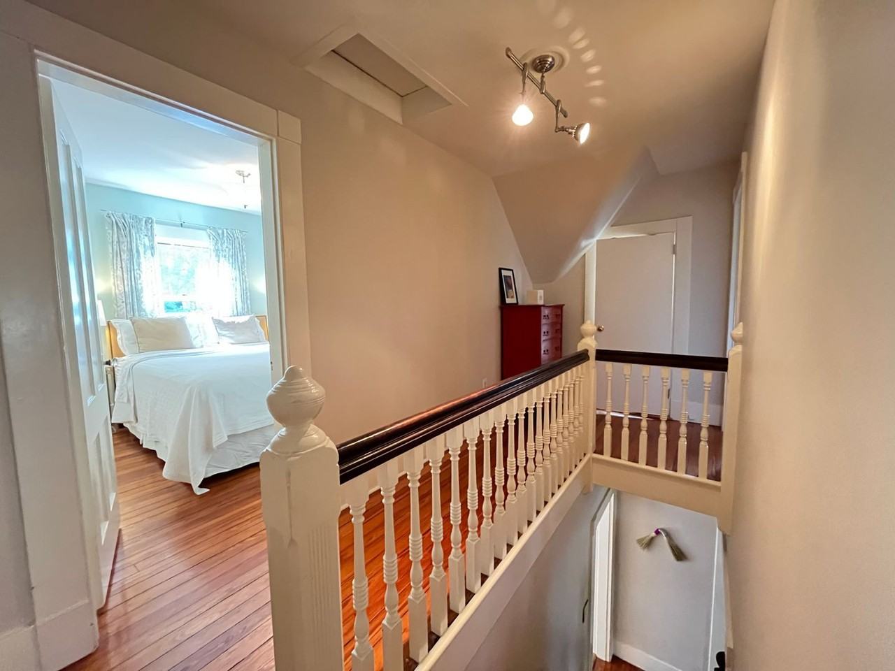 17 Anderson St - Photo 4 of 28