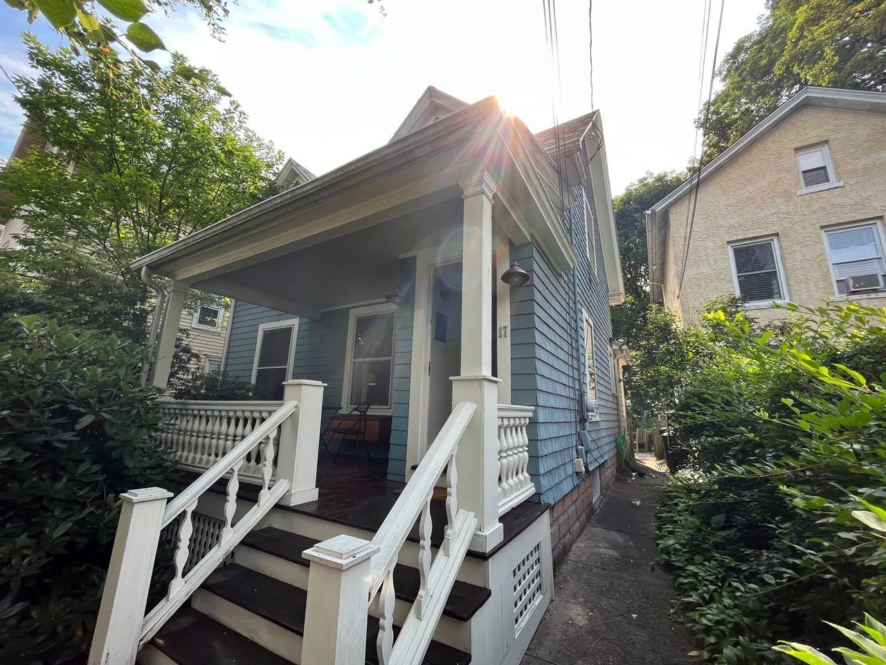 17 Anderson St - Photo 5 of 42