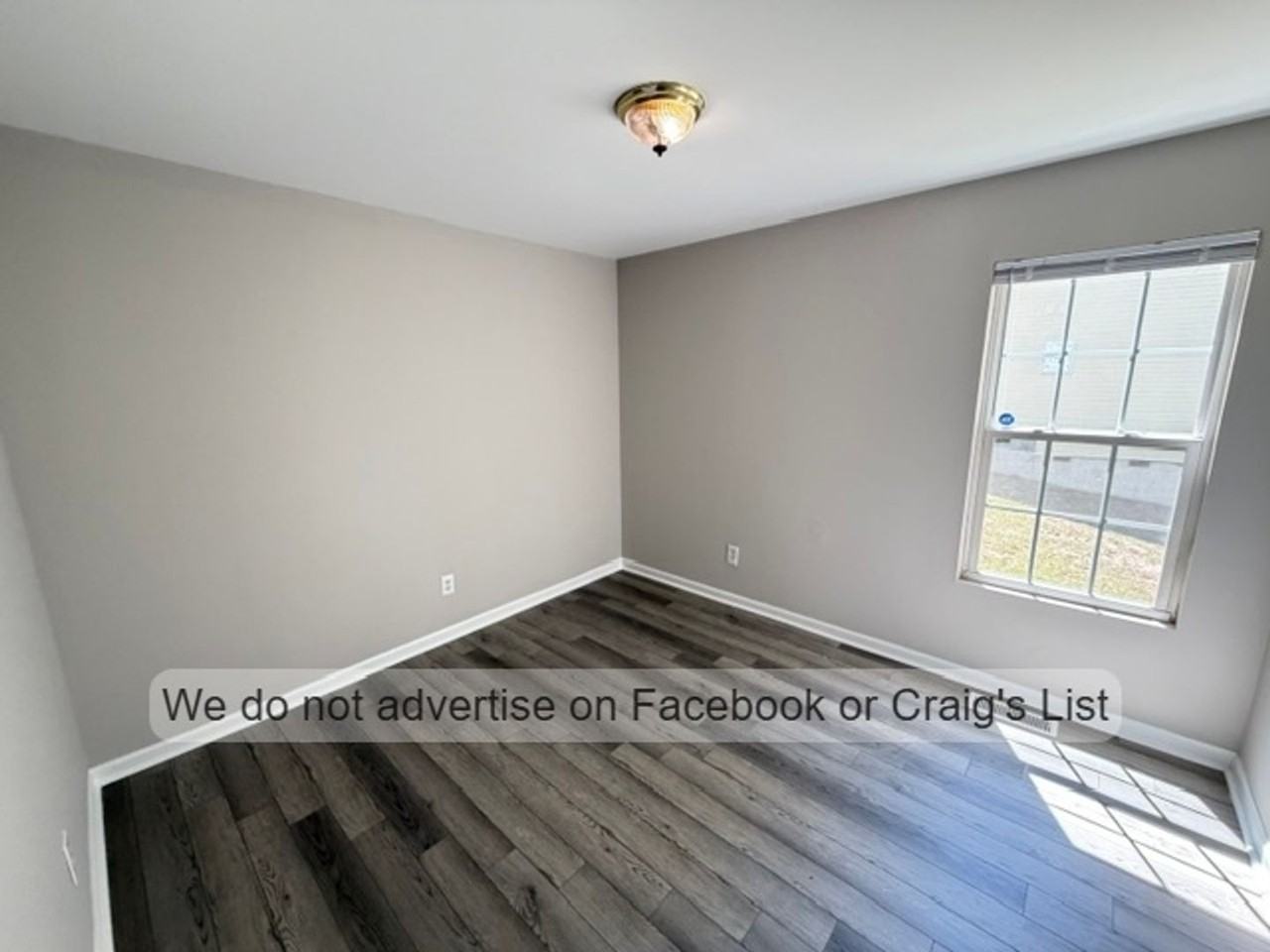 6124 Lonestar Rd - Photo 6 of 11