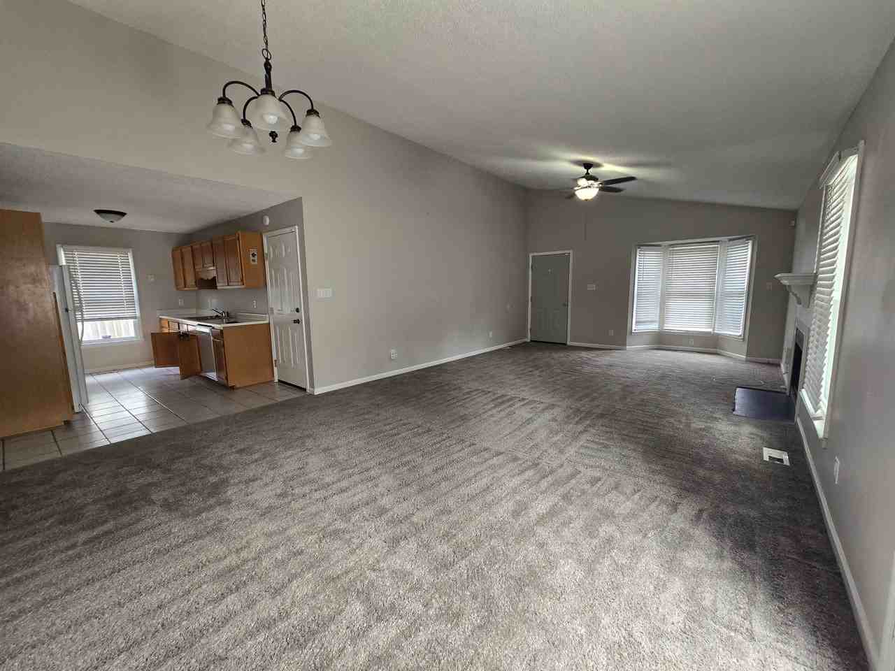 6338 Rhemish Dr - Photo 6 of 26