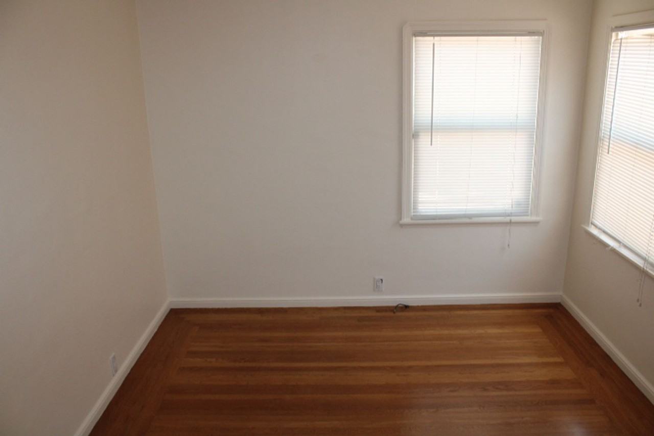 1209 1209 & 1211 MARIN AVE - Photo 6 of 25