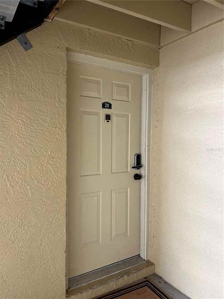 211 Thorn Tree Pl - Photo 5 of 42