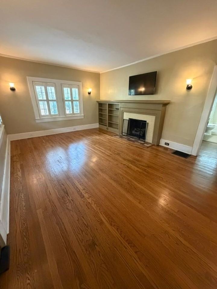 1538 Bellwood Ln - Photo 4 of 26
