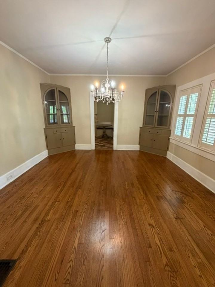 1538 Bellwood Ln - Photo 5 of 26