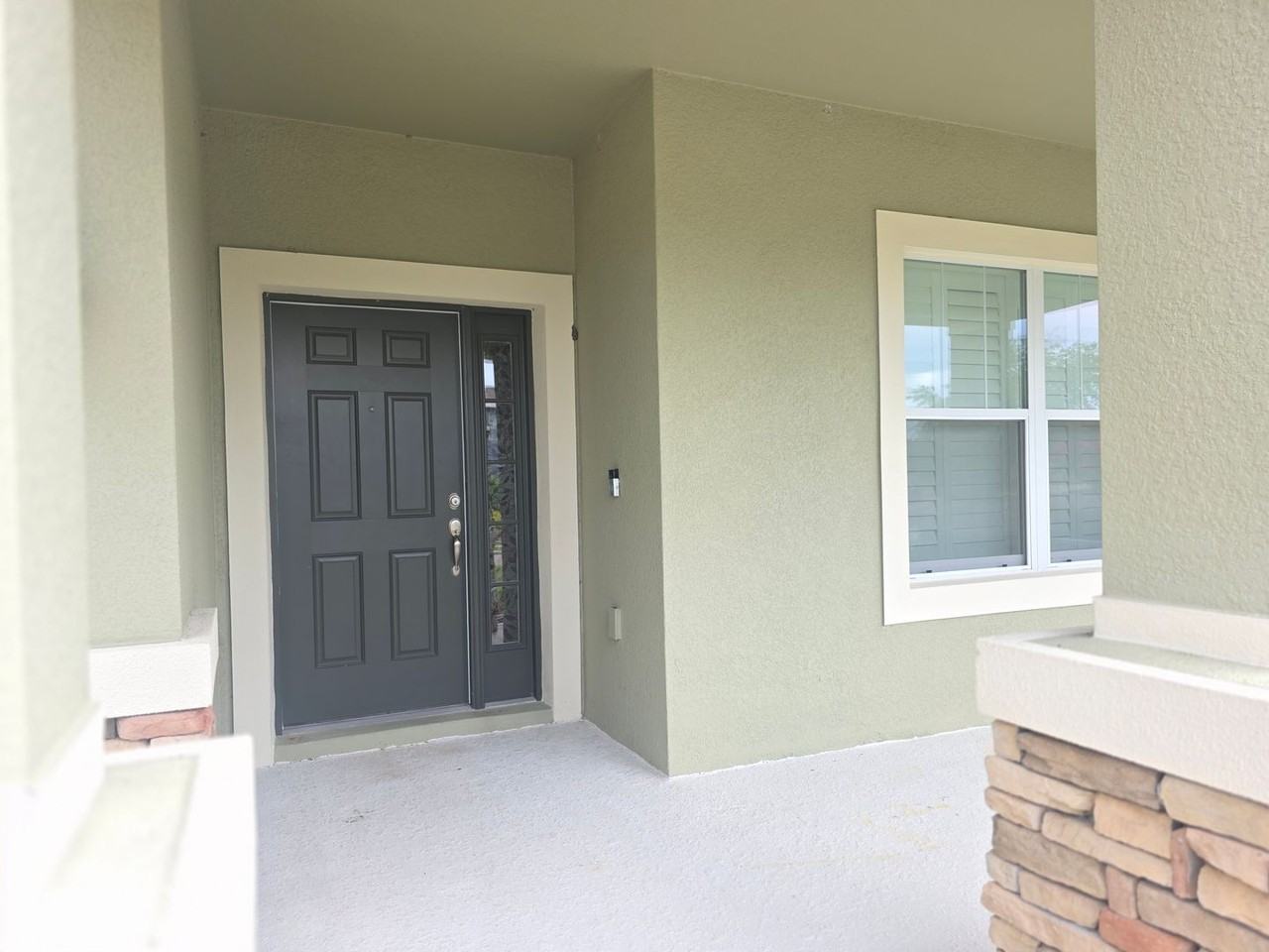 17545 Buckingham Garden Dr - Photo 3 of 34