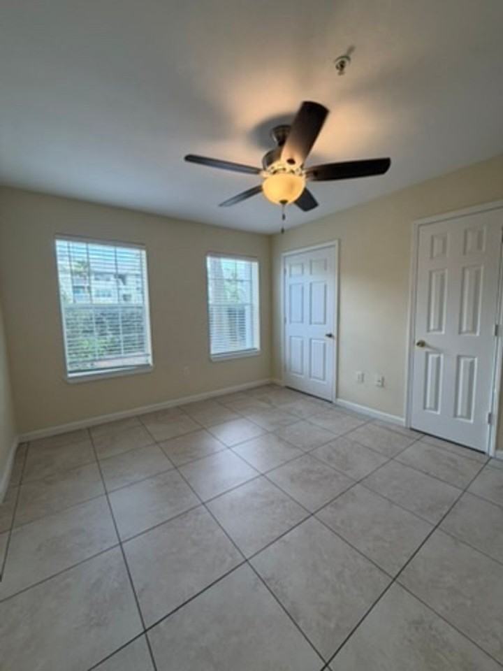4100 Dancing Cloud Ct - Photo 6 of 17