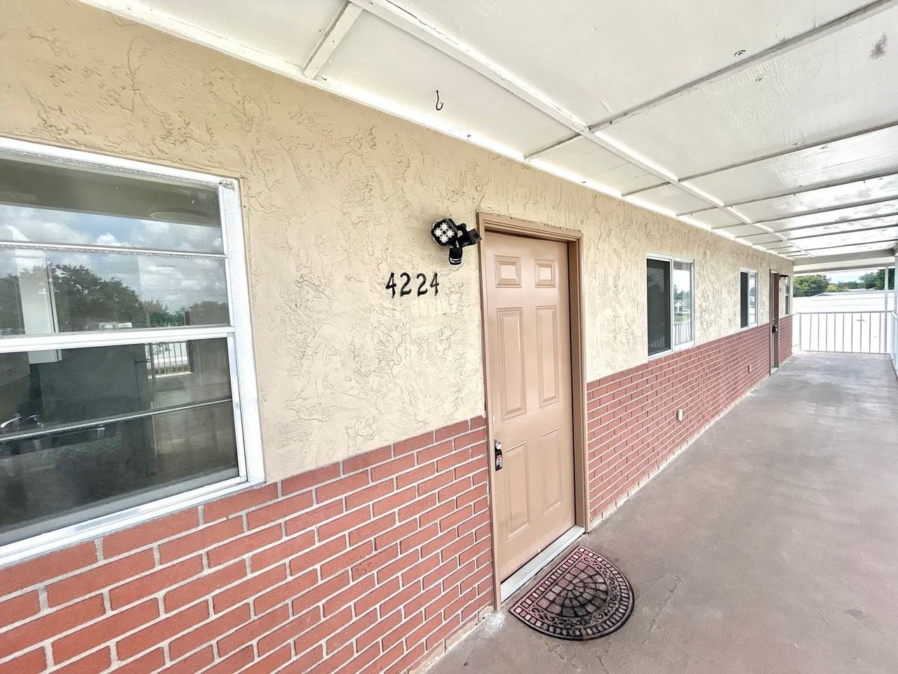 4220 62nd St W - Photo 2 of 18