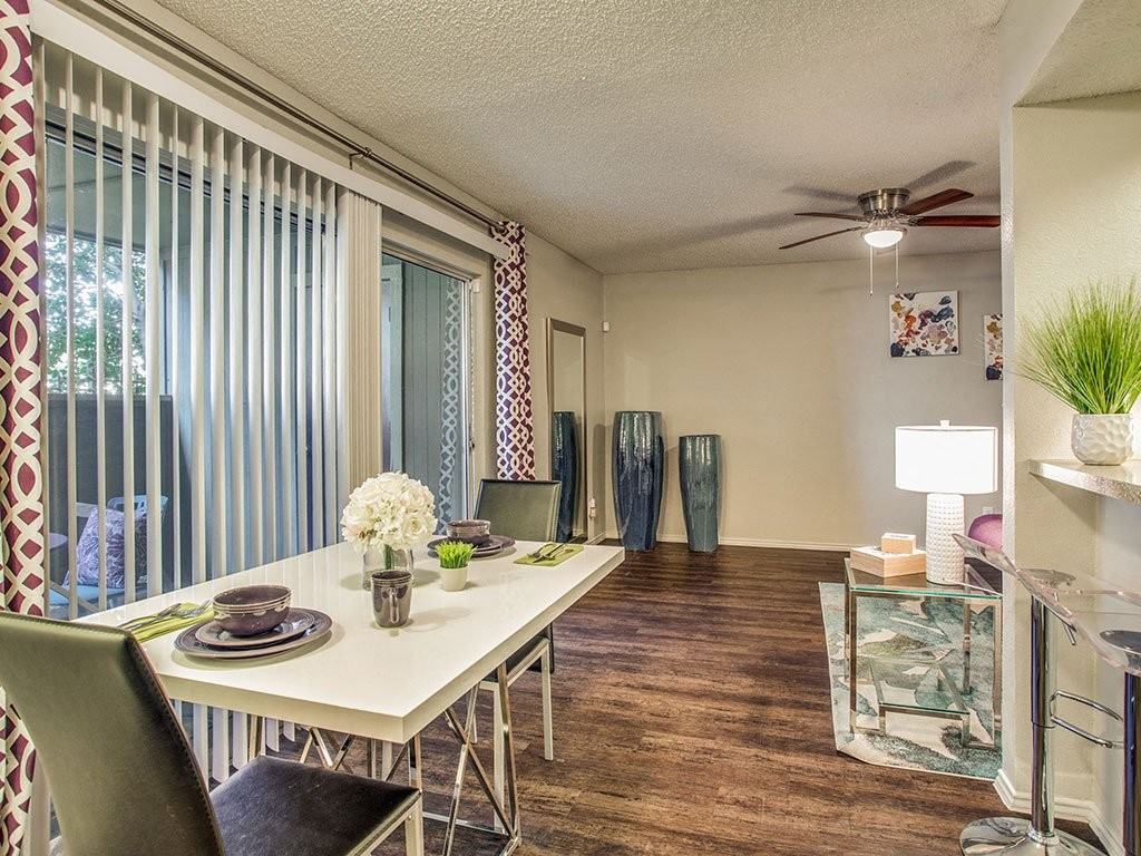 Newport Apartments - Photo 3 of 37