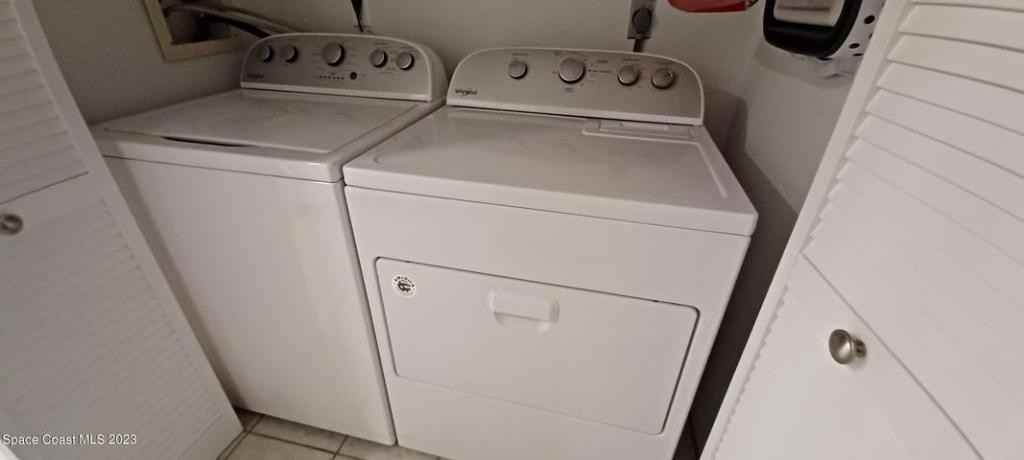 1860 N Atlantic 402 - Photo 3 of 10
