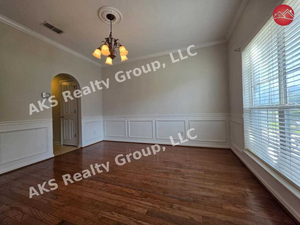 1108 Colony Trl - Photo 5 of 19