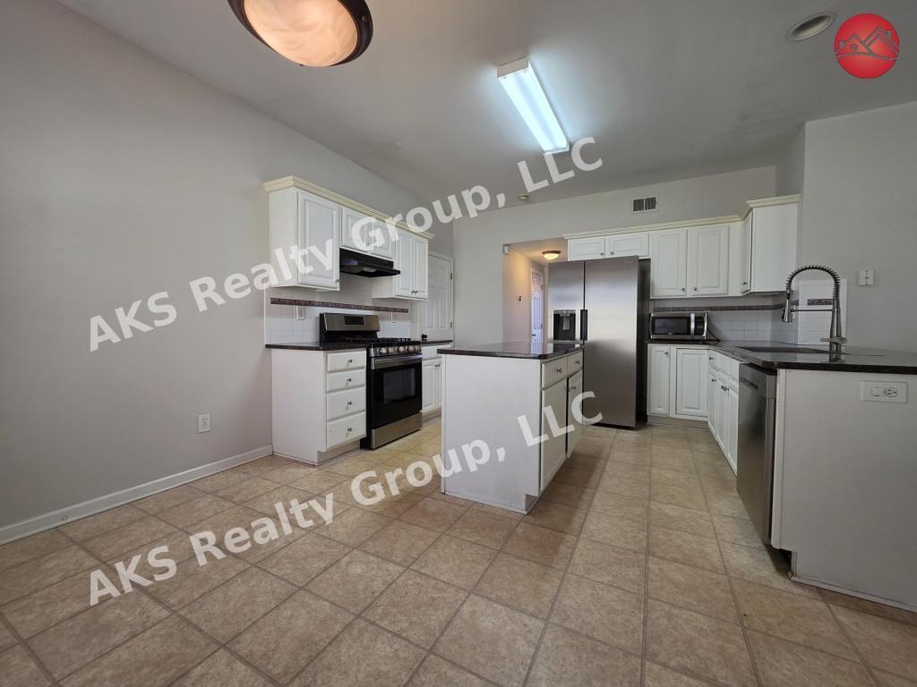 1108 Colony Trl - Photo 6 of 19