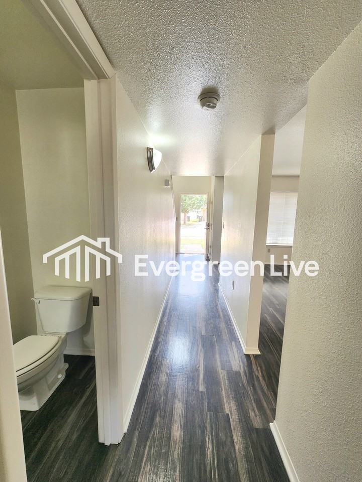 132 Hound Ct - Photo 5 of 27