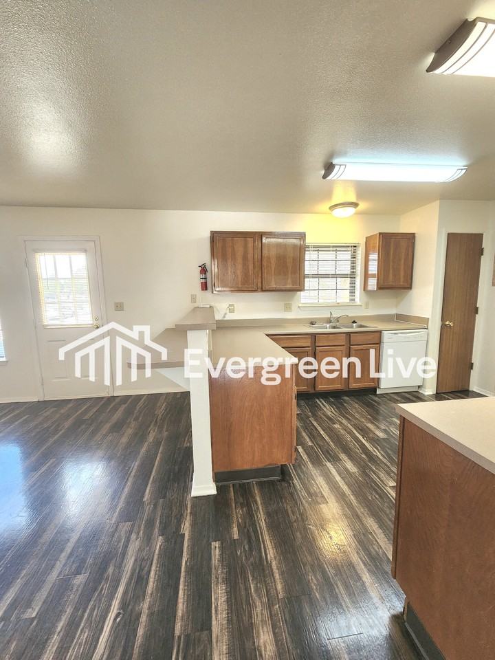132 Hound Ct - Photo 6 of 27